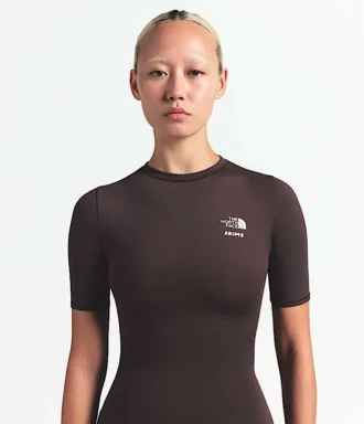 Haut à manches courtes Refina pour femme The North Face X SKIMS