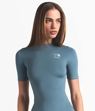 Haut à manches courtes Refina pour femme The North Face X SKIMS