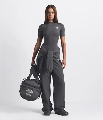 Sac de voyage Base Camp The North Face X SKIMS – Petit