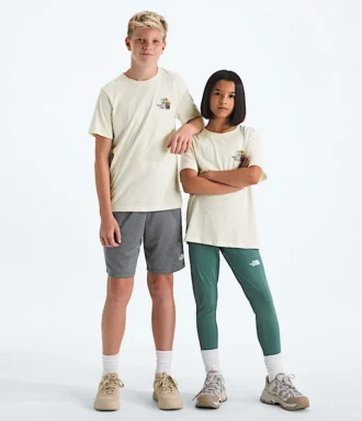 T-shirt à manches courtes Evolution Flora pour garçons et filles — Graphique T-shirt à manches courtes Evolution Flora pour garçons et filles — Graphique
