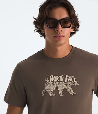 T-shirt à manches courtes Evolution TNF™ Bear pour homme — Graphique